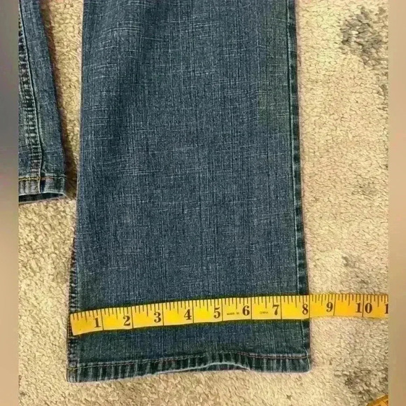 Women’s Loft Boot Leg Jeans - Picture 6 of 6